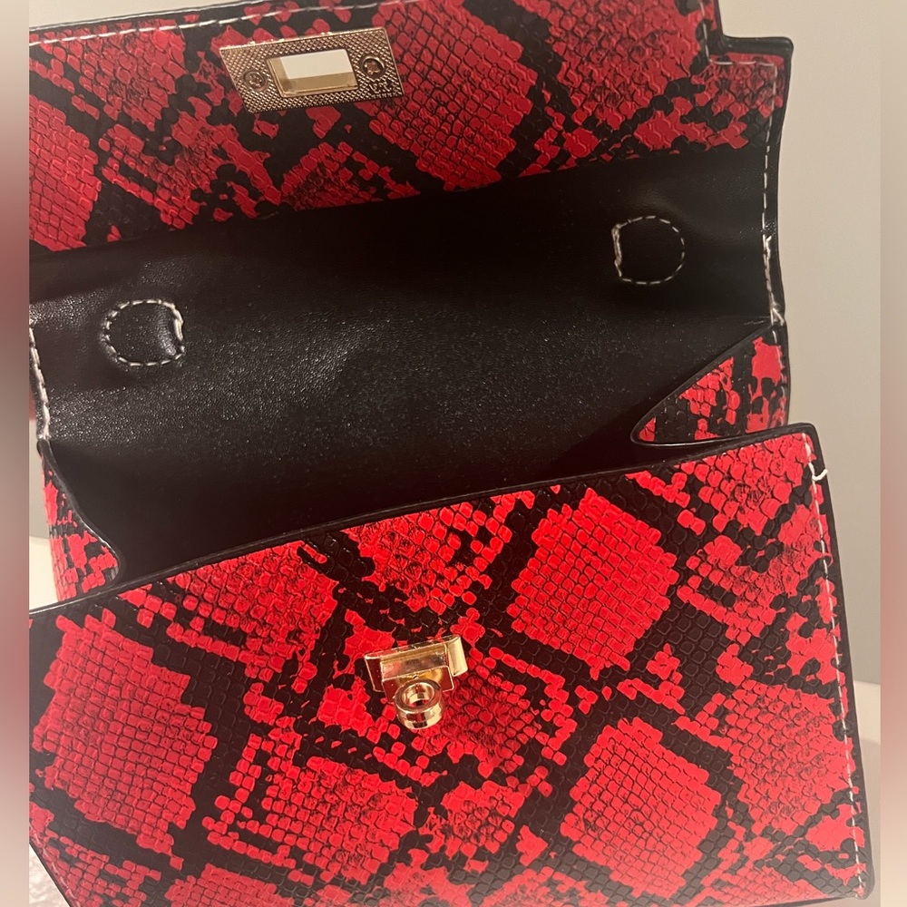 Red Mini Bag - Picture 4 of 5